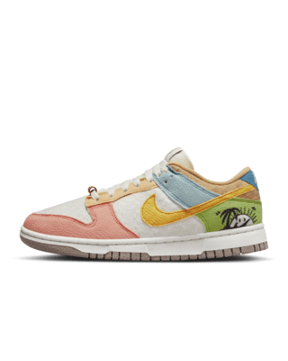 Nike Dunk Low SE Women's Shoes. Nike ID